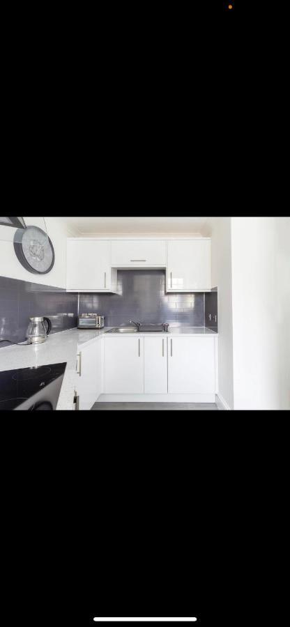 Driftwood Luxury Apartment ไลม์รีจิส ภายนอก รูปภาพ